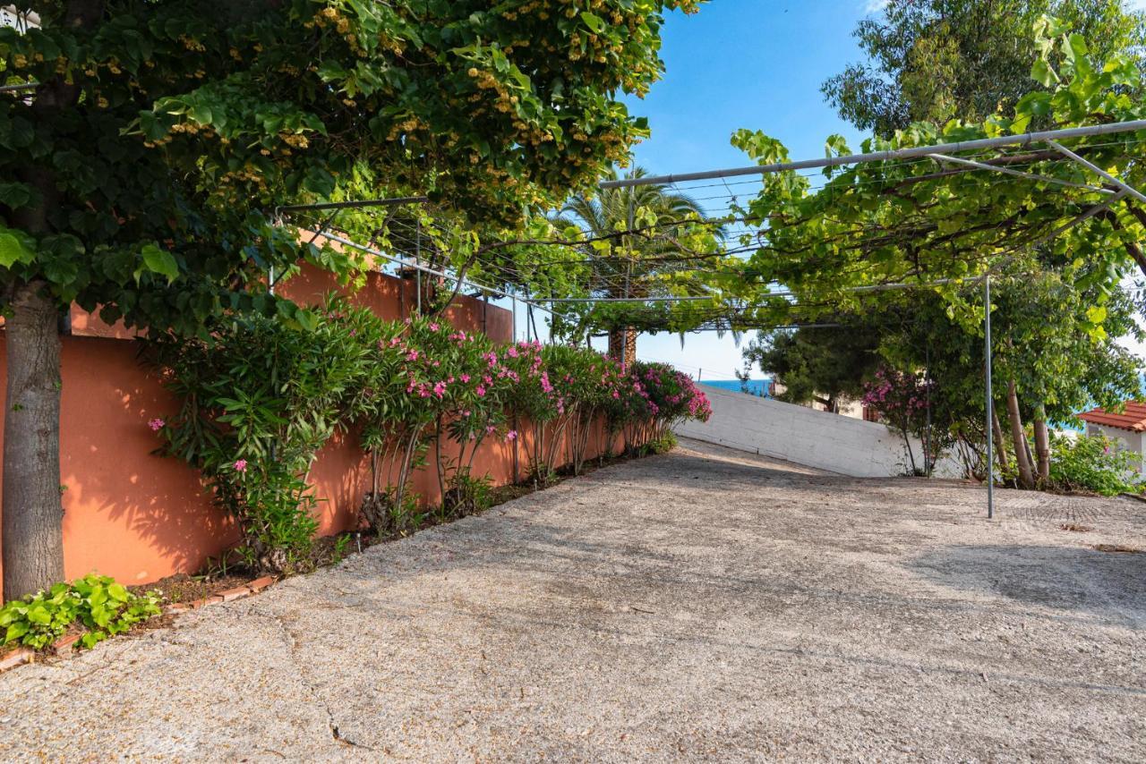 Villa Gonates Limenaria  Exterior photo